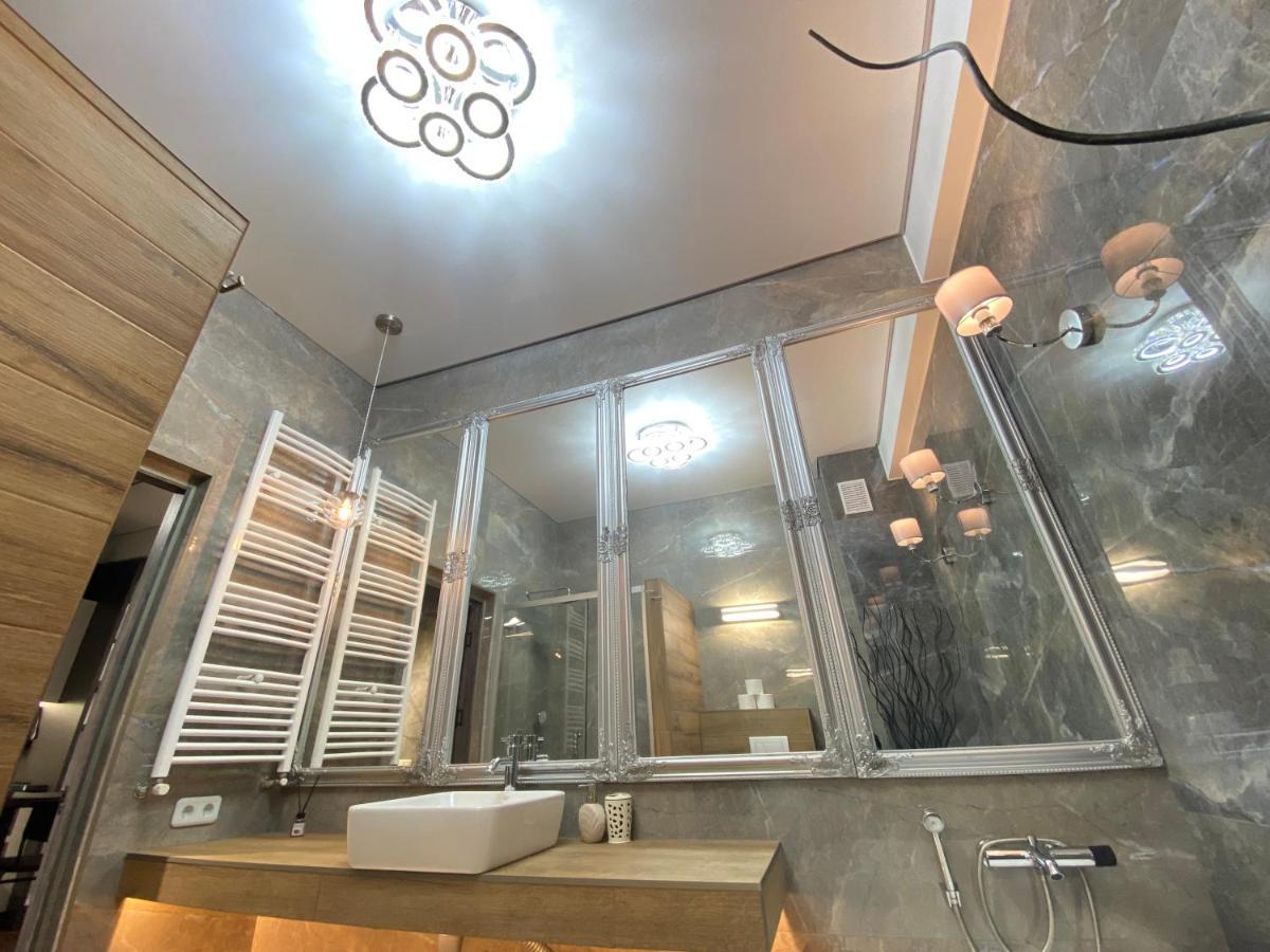 Rentnow Modern Lux Apartment In Centre Kischinau Exterior foto