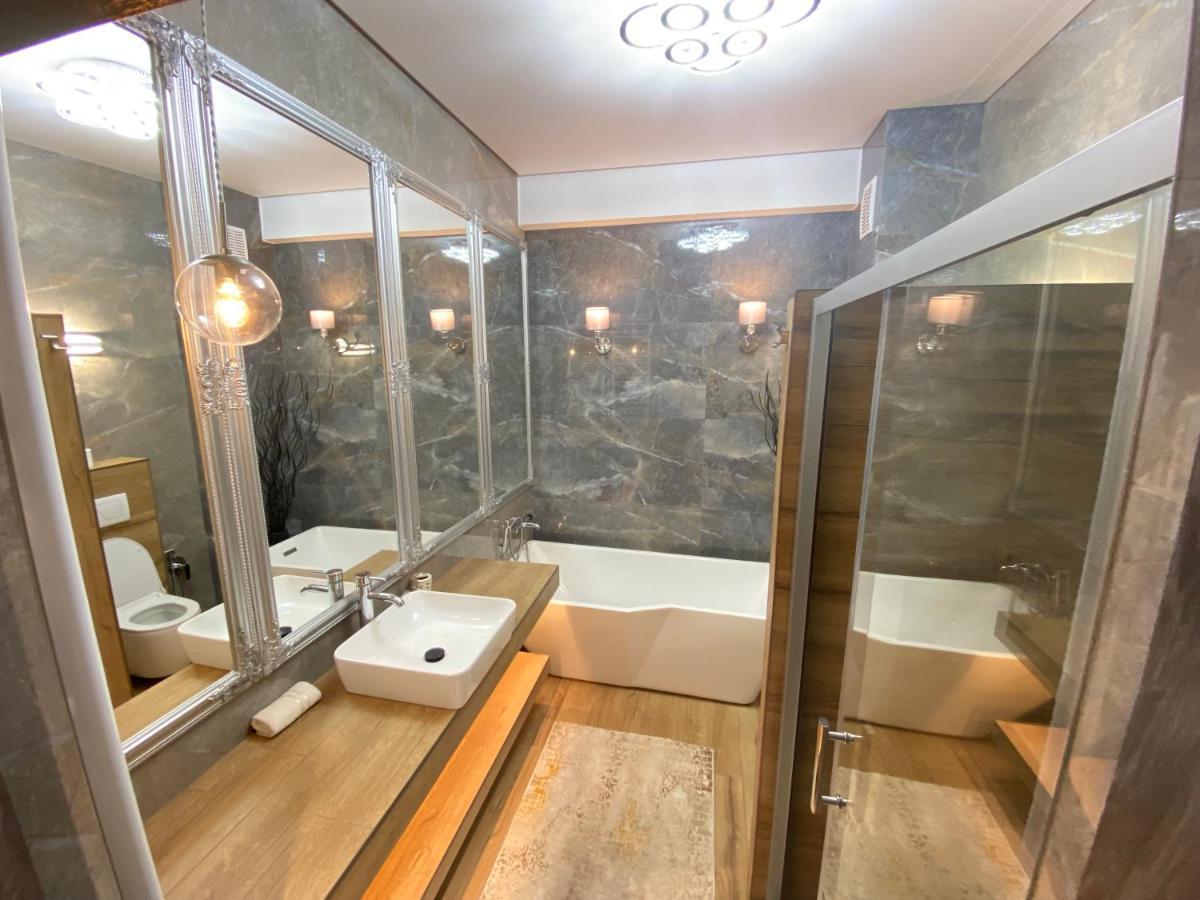 Rentnow Modern Lux Apartment In Centre Kischinau Exterior foto