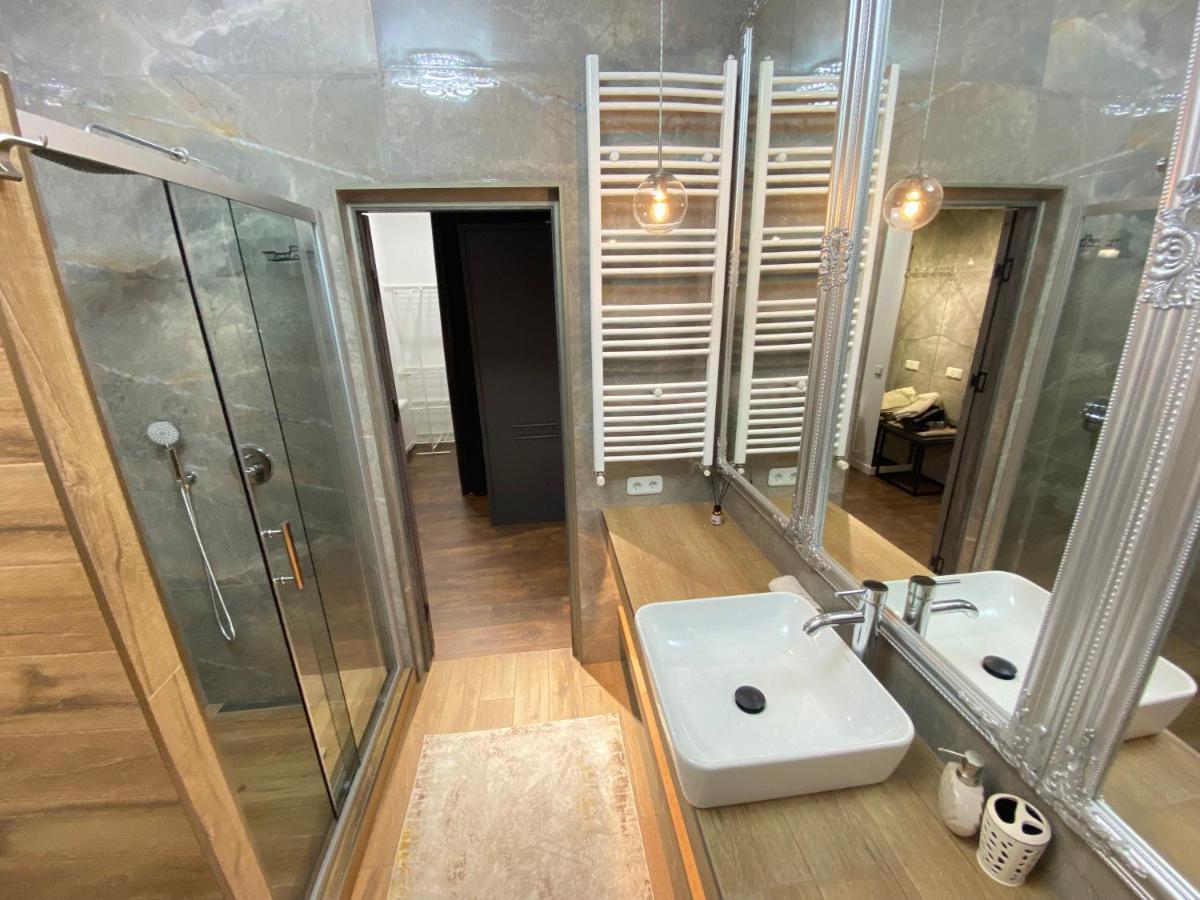 Rentnow Modern Lux Apartment In Centre Kischinau Exterior foto