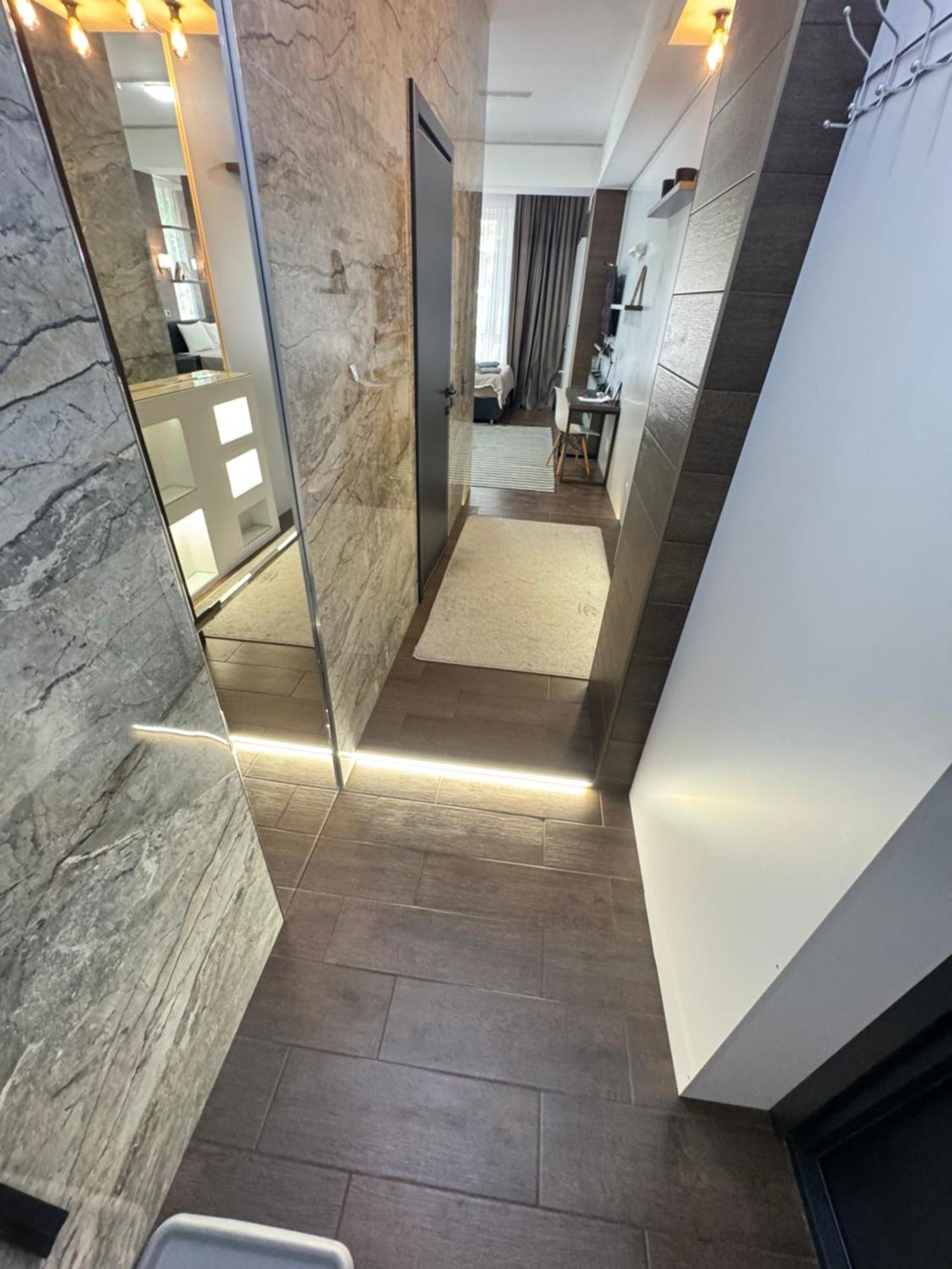Rentnow Modern Lux Apartment In Centre Kischinau Exterior foto