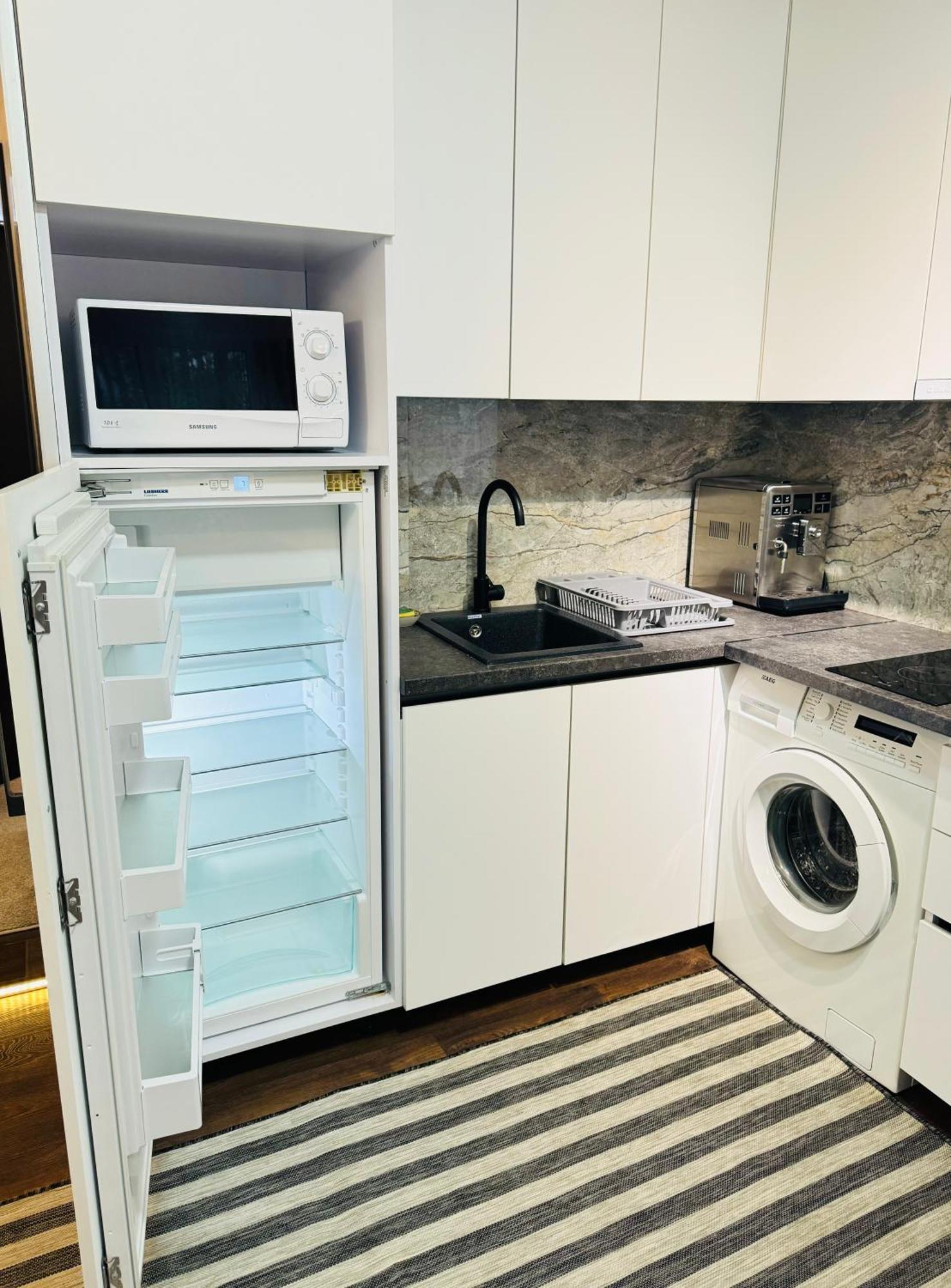 Rentnow Modern Lux Apartment In Centre Kischinau Exterior foto