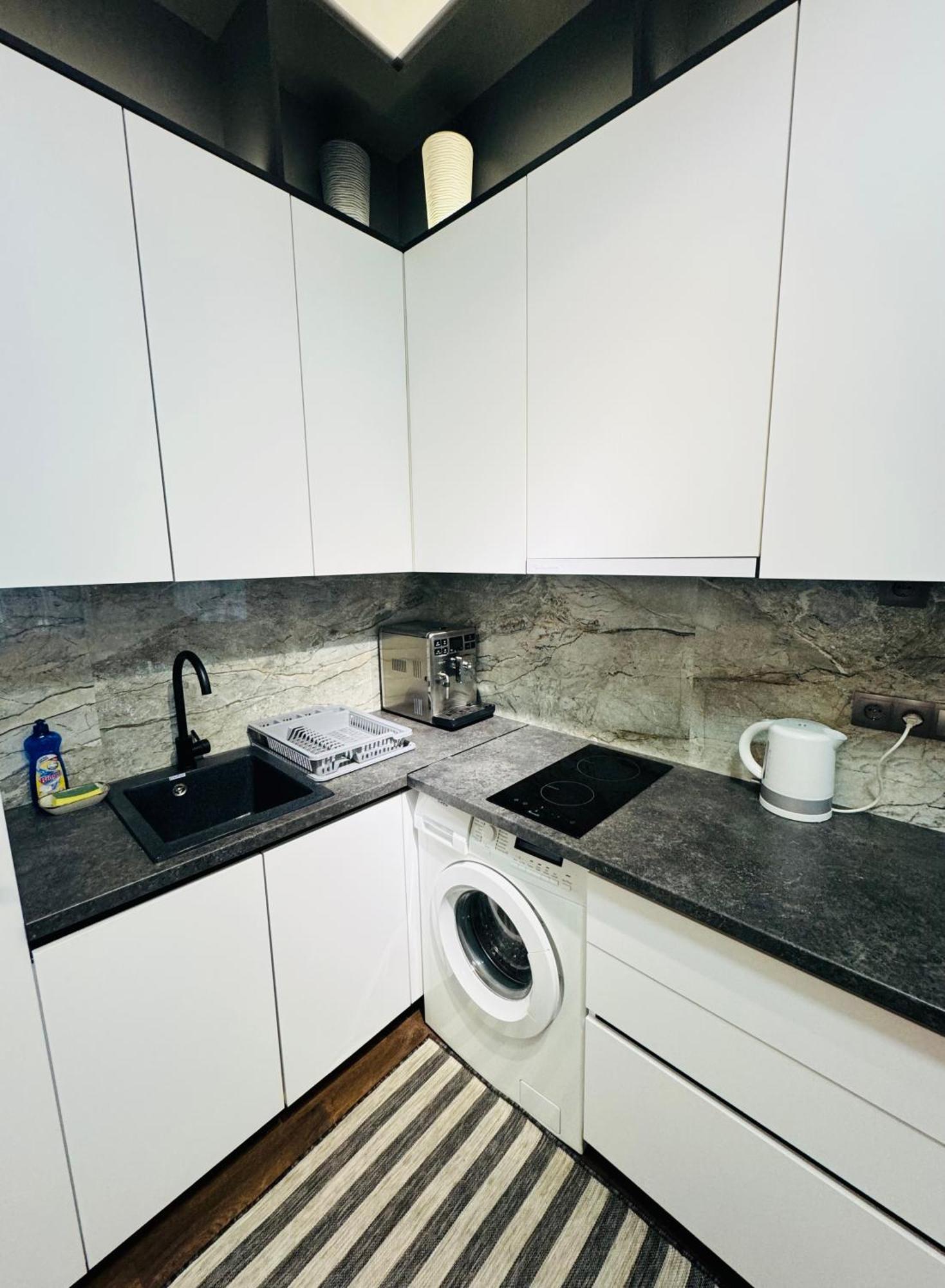 Rentnow Modern Lux Apartment In Centre Kischinau Exterior foto