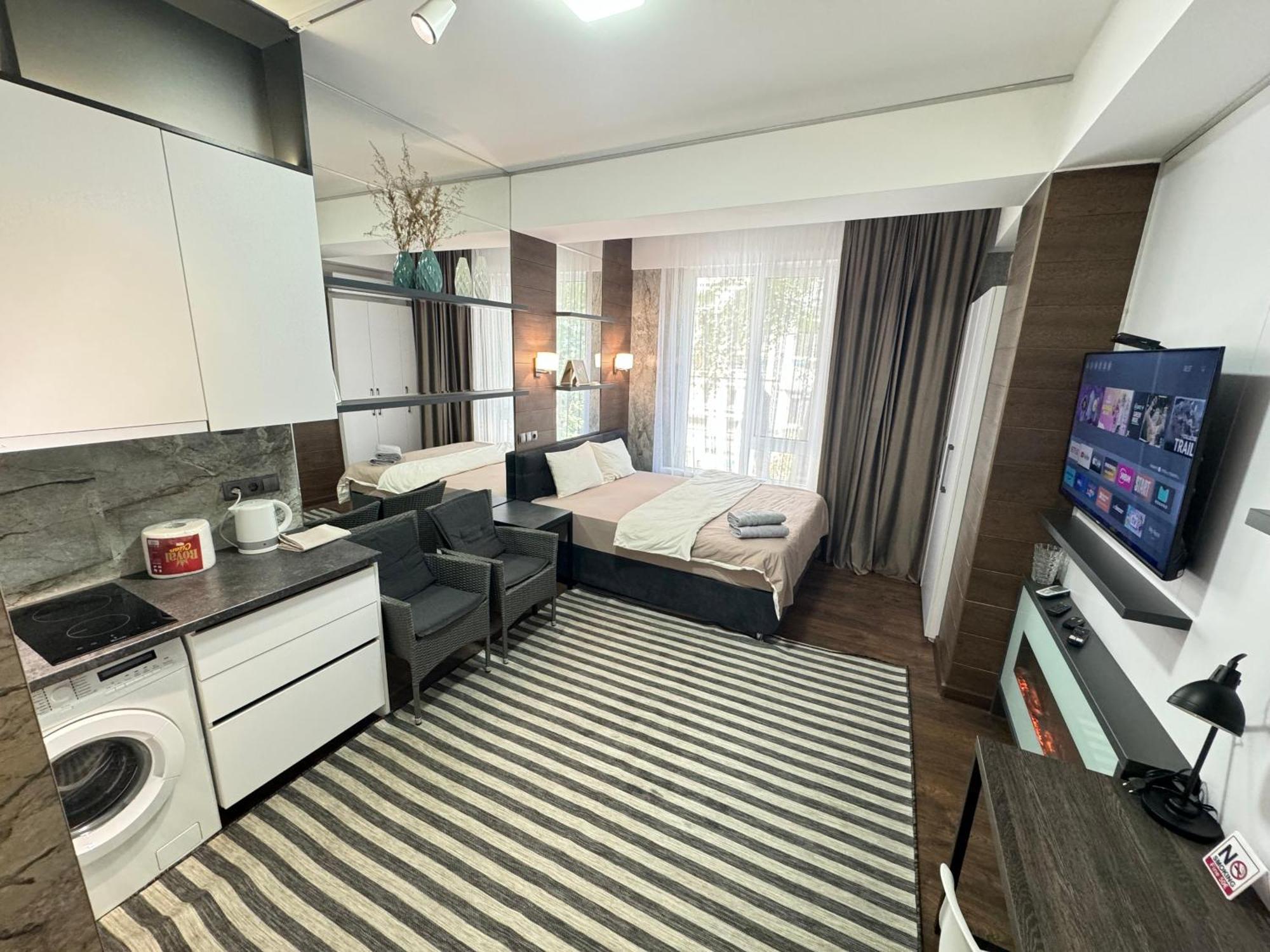 Rentnow Modern Lux Apartment In Centre Kischinau Exterior foto